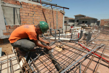 Sector de la construcción creció en 9.8% en el 2015