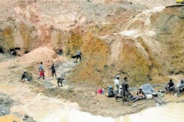 COLOMBIA: Fuerte operativo contra la minería ilegal en el Chocó
