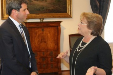 Uñac con Bachelet: primer paso para la minería estatal y fuerte apoyo al túnel