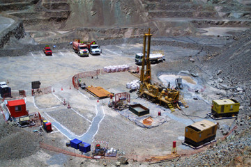 Gigante canadiense compra empresa chilena de perforaciones para la minería