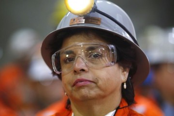 CHILE: Ministra de Minería por modelos de Expomin: “No queremos sacar a las promotoras de las ferias”