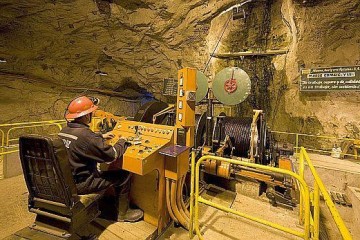 Buscan que Perú sea el próximo centro regional de refinación de metales
