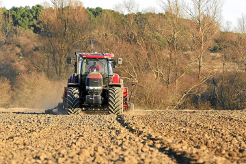 ESPAÑA: La venta de tractores y cosechadoras se estanca