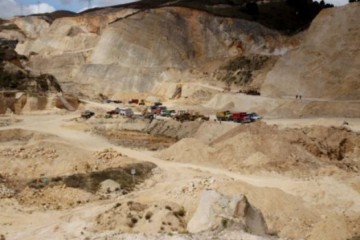 COLOMBIA: Fiscalía investiga a AngloGold por minería ilegal en el país