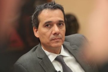 PERU: Alonso Segura: sector Construcción no tendrá crecimiento sostenido este año, tendrá altibajos