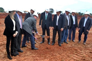 Paraguay inicia construcción de centro logístico