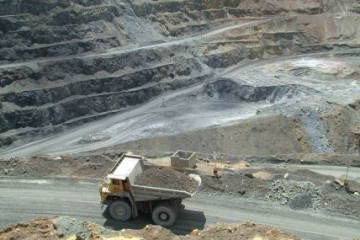 PERU: Sector Minería e Hidrocarburos creció 33.24% en mayo, la tasa más alta en 14 años, y Pesca cayó 66.98%