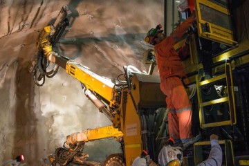 CHILE: Producción Industrial anota caída de 1,8% en julio arrastrada por manufactura y minería
