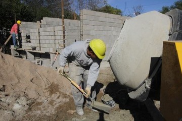 ARGENTINA: Creció un 1,8 % en agosto el empleo formal en la construcción