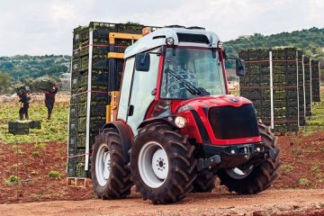 Antonio Carraro TRH 9800