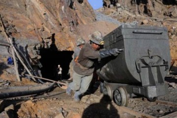 Minería boliviana con más de siete millones de dólares en regalías