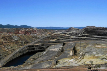 El dueño de Riotinto compra una mina en Galicia