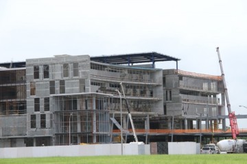 Gobierno crea comisión para dinamizar el sector construcción en Panamá