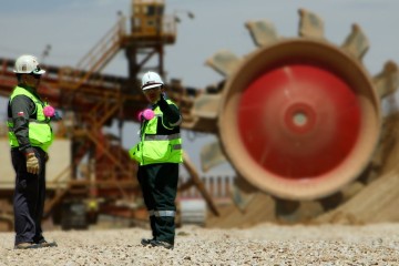 Chile busca atraer inversionistas extranjeros en la explotación del litio perteneciente a Codelco