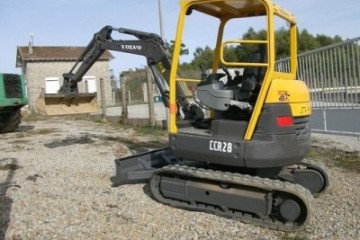 Miniexcavadora una opcion como máquina de construcción.