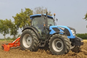 La gama de tractores 5D-T4i de Landini representa la evolución de la exitosa serie Powerfarm