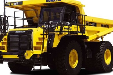 Komatsu  Presenta los nuevos camiones volquete rígidos HD465-8 y HD605-8