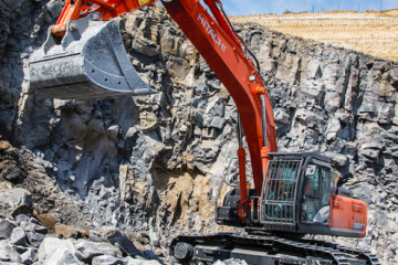LA NUEVA EXCAVADORA HITACHI AUMENTA SU FIABILIDAD