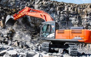 LA NUEVA HITACHI ZX350LCN