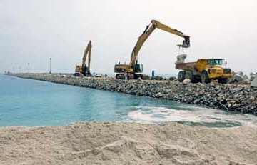 Nigeria’s new city: Eko Atlantic construction fuels criticism and praise