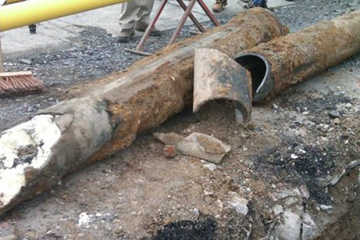 CENTURY OLD DECAYING GAS LINES MAY BE ‘TICKING TIME BOMBS’
