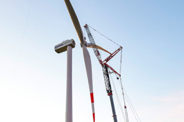 LIEBHERR: LTM 1750-9.1 mobile crane shows its efficiency at wind farm