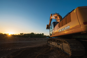 Ten Tips for Buying a New Excavator