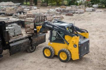 PURCHASE CONSIDERATIONS FOR SMALL, MEDIUM SKID STEERS