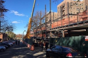 TWO NEW YORK WORKERS CRUSHED BY BEAM IN QUEENS CRANE ACCIDENT